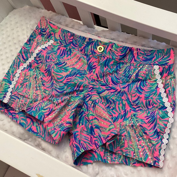 Lilly Pulitzer Pants - Lilly pulitzer Callahan short, 10.
